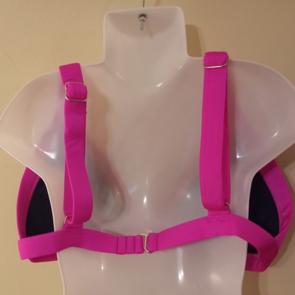 One One Kameron Top - Picture 5 of 5